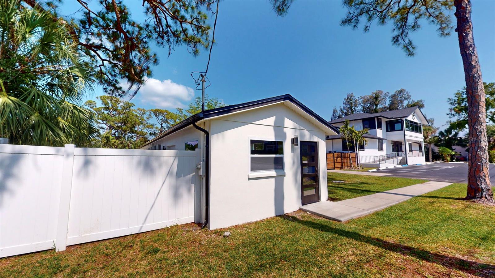 10787 OAK ST NE, ST PETERSBURG, FL, 33716