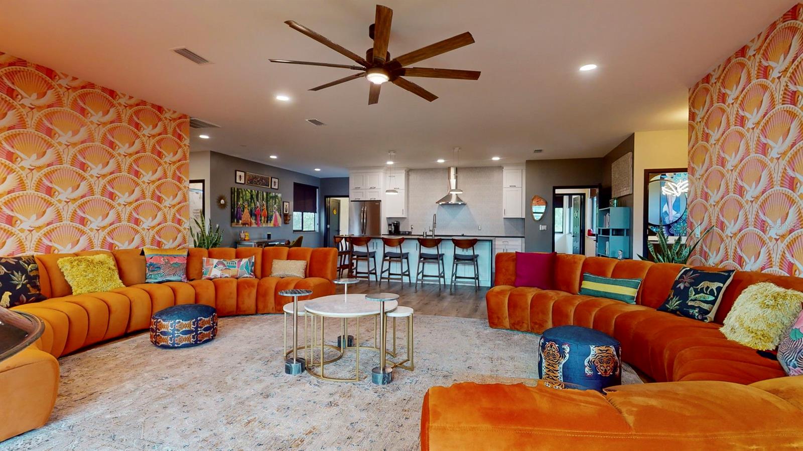 10787 OAK ST NE, ST PETERSBURG, FL, 33716