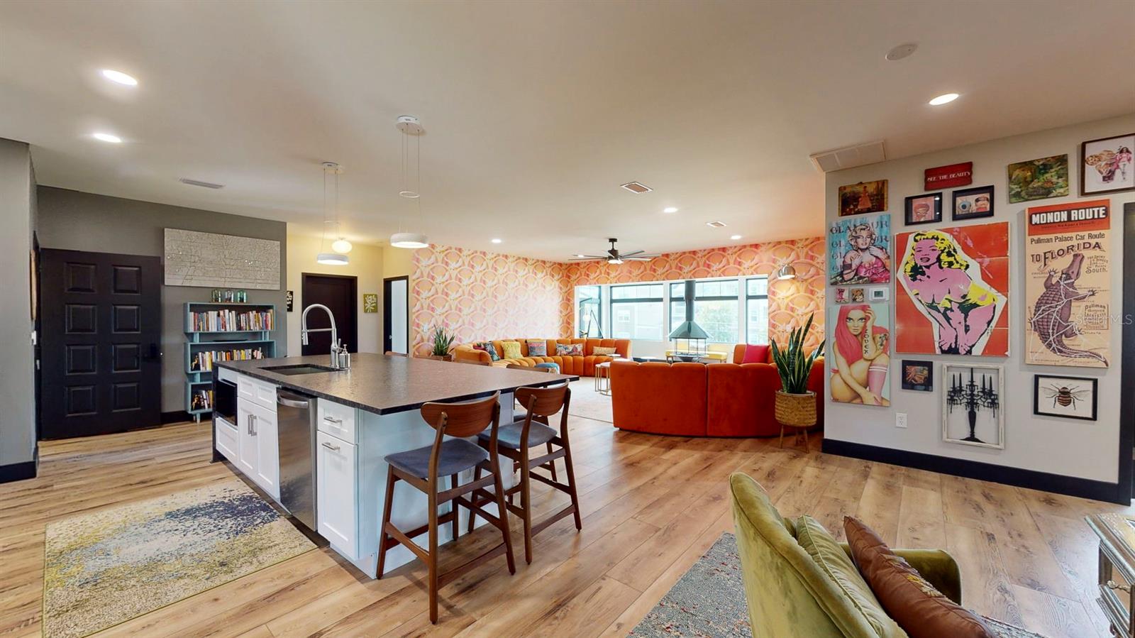10787 OAK ST NE, ST PETERSBURG, FL, 33716