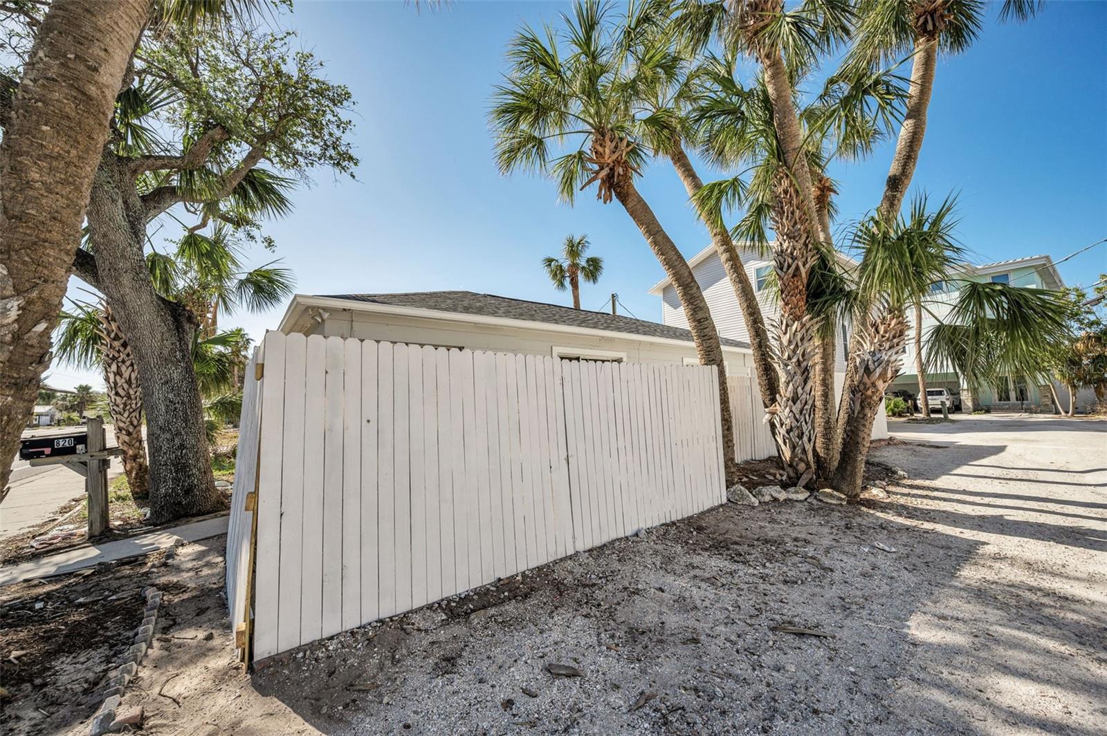 820 GULF BLVD #Units 1-3, INDIAN ROCKS BEACH, FL, 33785
