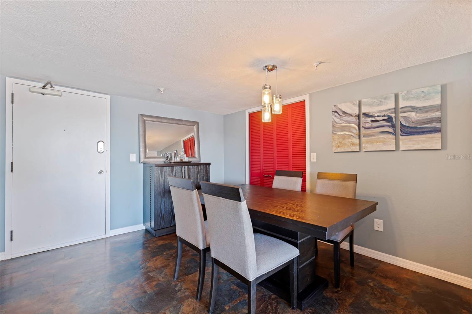 7432 SUNSHINE SKYWAY LN S #402, ST PETERSBURG, FL, 33711