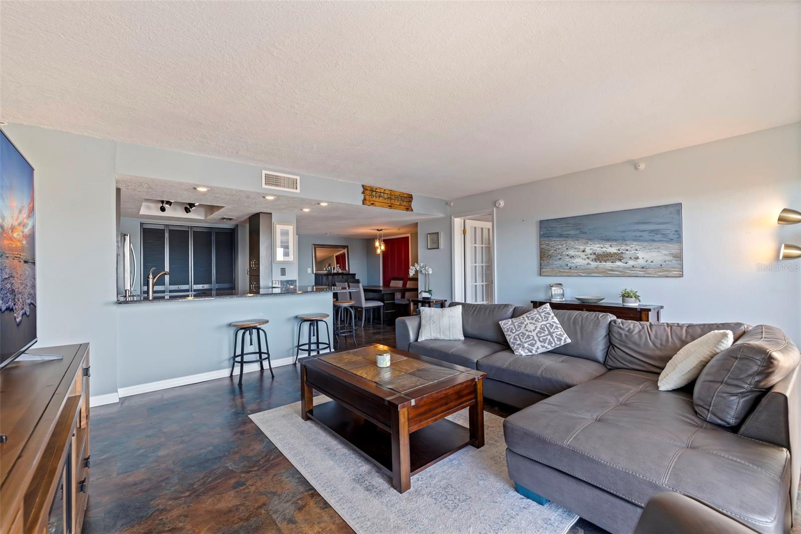 7432 SUNSHINE SKYWAY LN S #402, ST PETERSBURG, FL, 33711