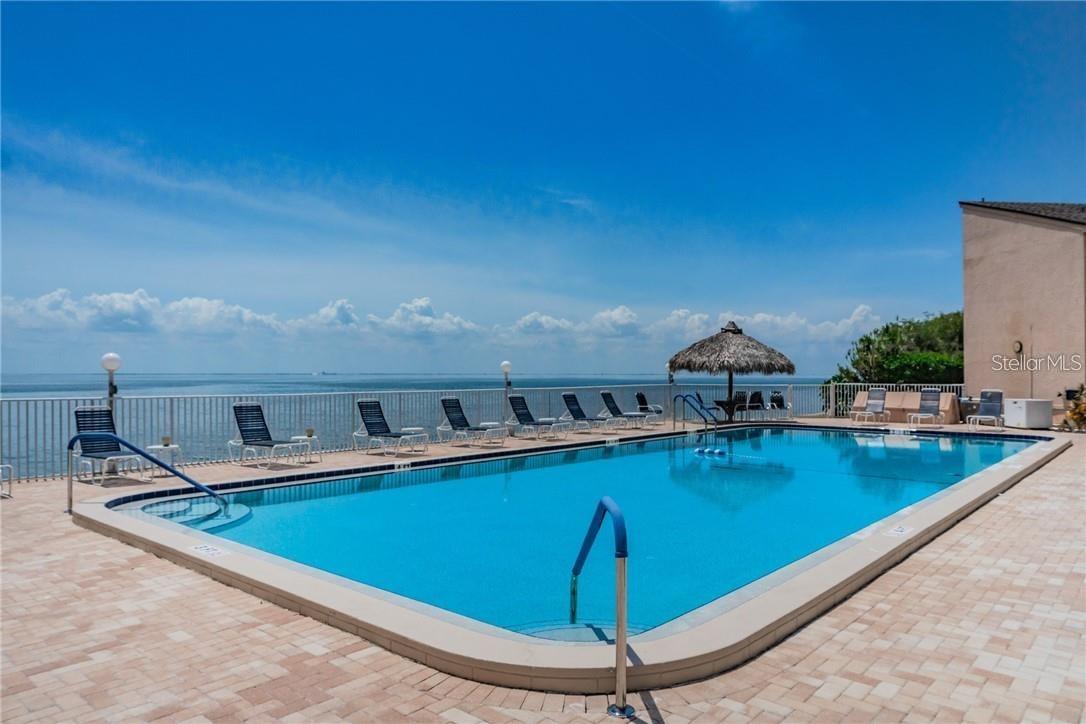 7432 SUNSHINE SKYWAY LN S #402, ST PETERSBURG, FL, 33711