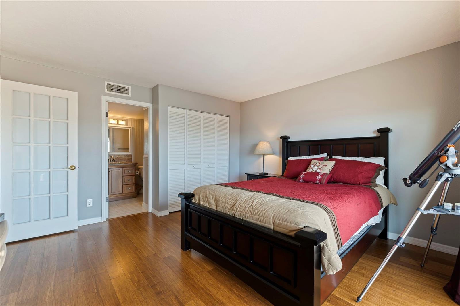 7432 SUNSHINE SKYWAY LN S #402, ST PETERSBURG, FL, 33711
