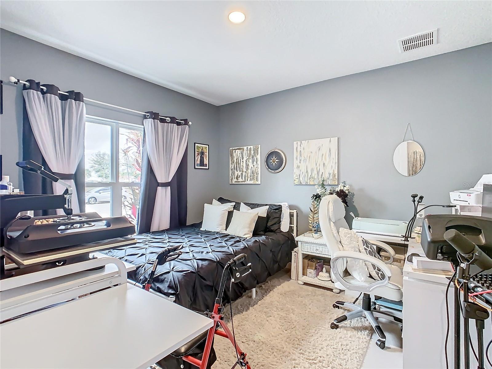 301 BLUE LAKE CIR, KISSIMMEE, FL, 34758