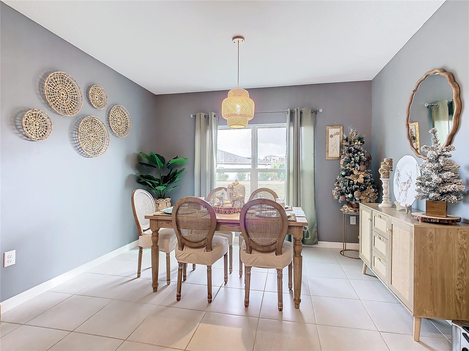 301 BLUE LAKE CIR, KISSIMMEE, FL, 34758