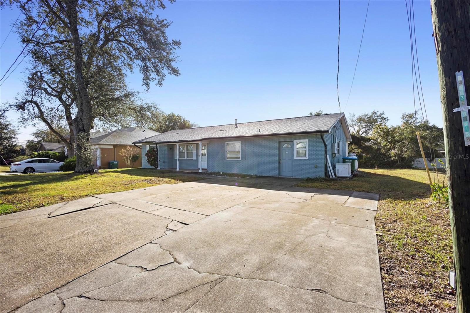 1911 S PALOMAR DR, DELTONA, FL, 32738
