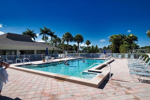 806 VILLA DEL SOL DR, NORTH PORT, FL, 34287