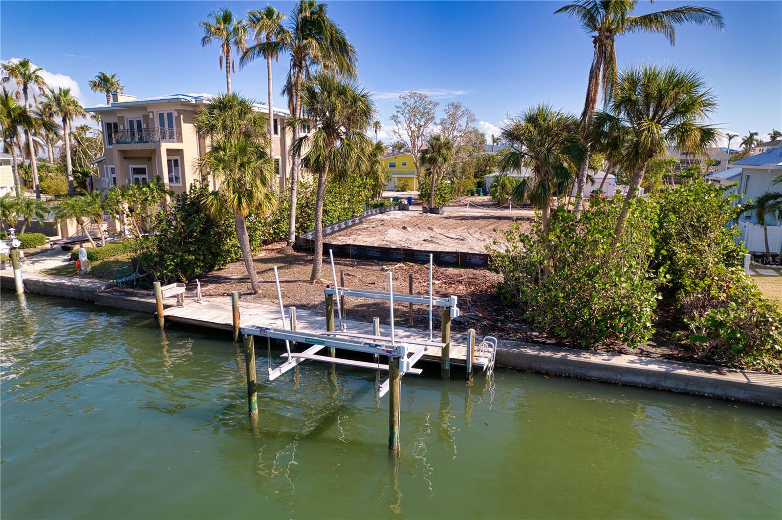 749 NORTON ST, LONGBOAT KEY, FL, 34228