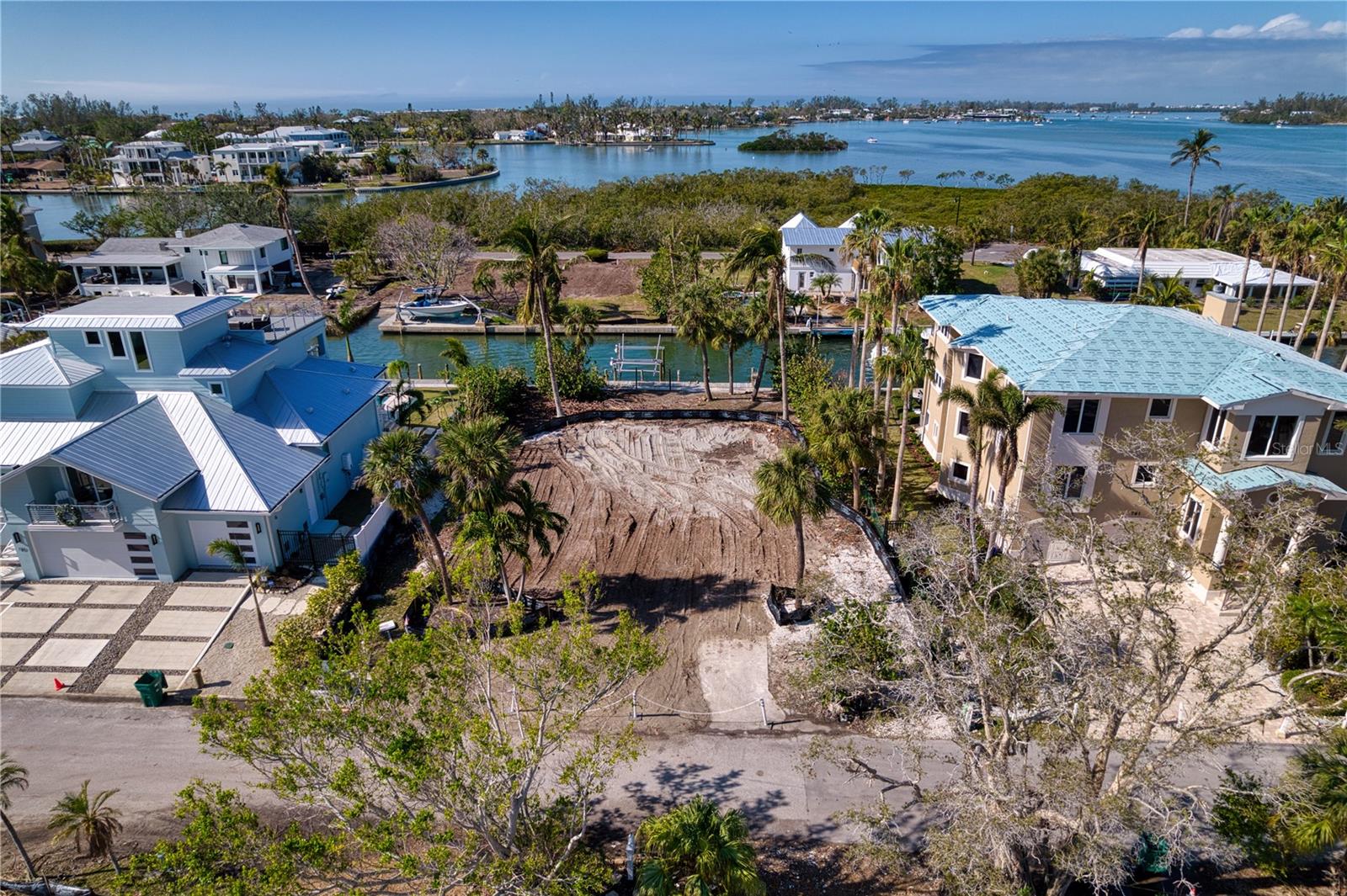 749 NORTON ST, LONGBOAT KEY, FL, 34228
