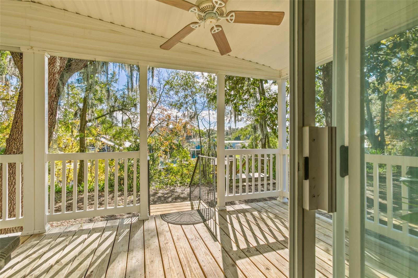 115 EASEMENT LN, WELAKA, FL, 32193