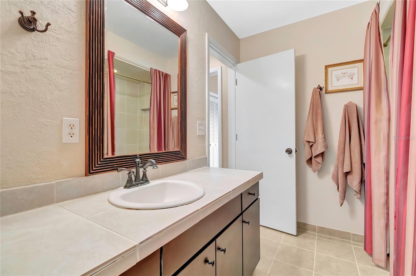 87 1ST AVE NW, LUTZ, FL, 33548