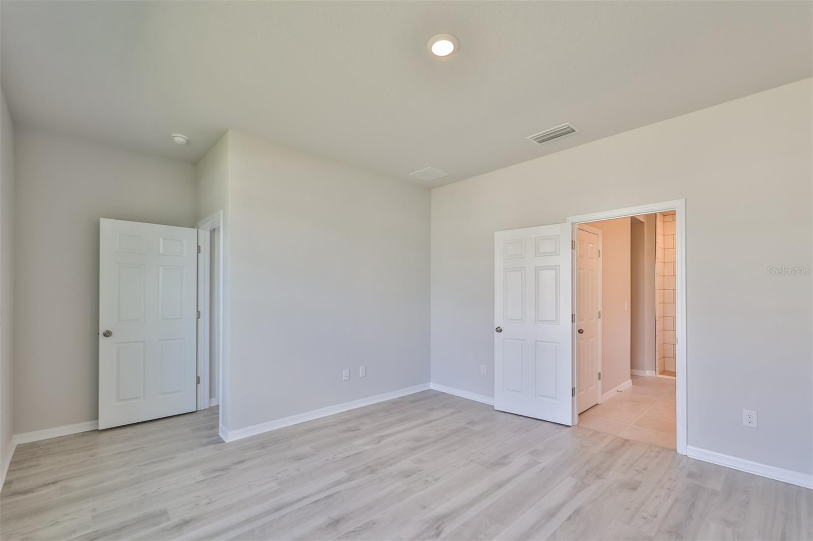 6042 GOLDEN NETTLE DR, APOLLO BEACH, FL, 33572