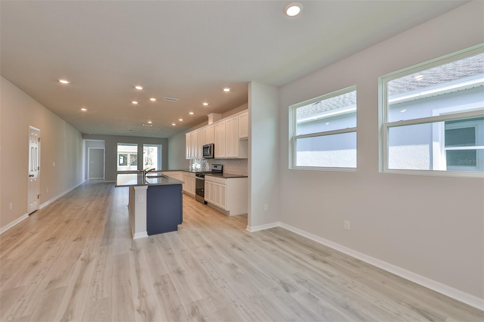 6042 GOLDEN NETTLE DR, APOLLO BEACH, FL, 33572