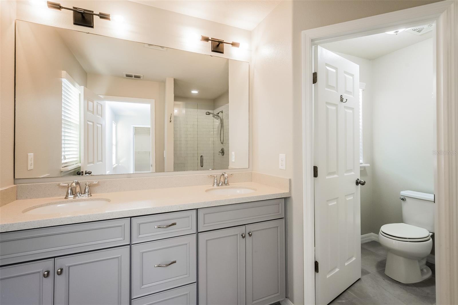 2550 TOSCOLONA DR, KISSIMMEE, FL, 34741