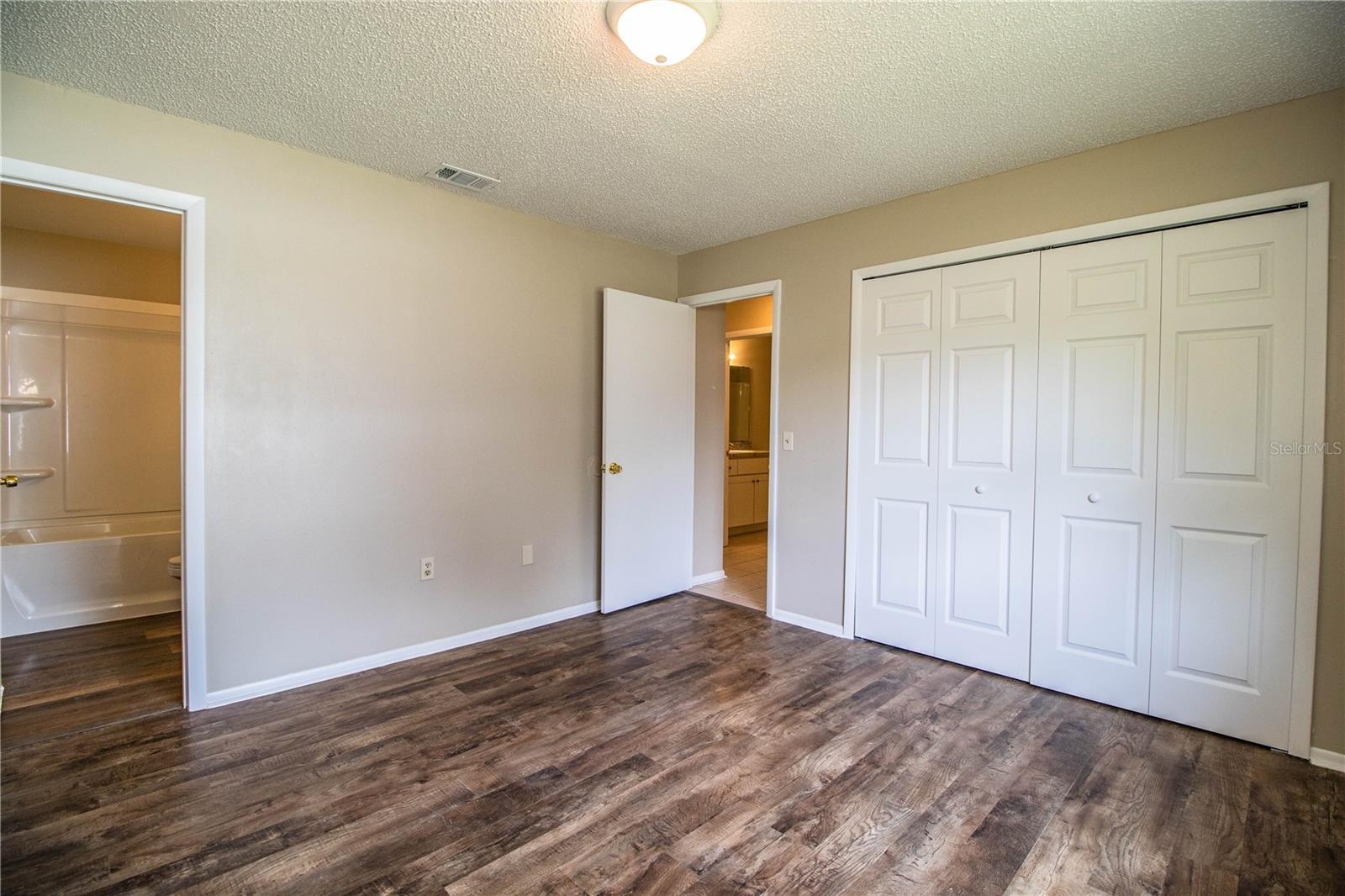 5058 CIMARRON DR, LAKELAND, FL, 33813