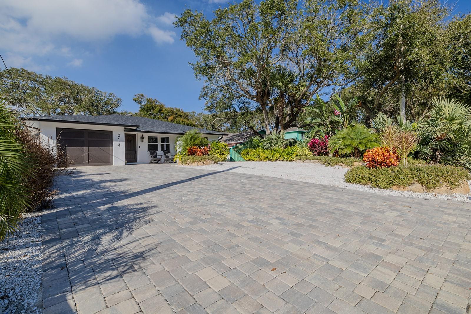 814 E 20TH AVE, NEW SMYRNA BEACH, FL, 32169