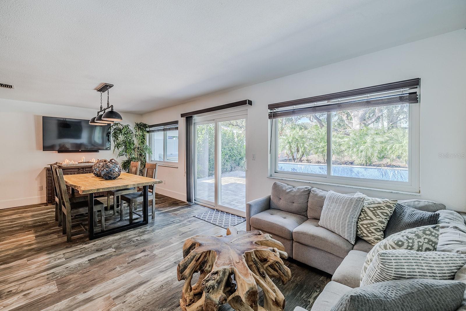 814 E 20TH AVE, NEW SMYRNA BEACH, FL, 32169