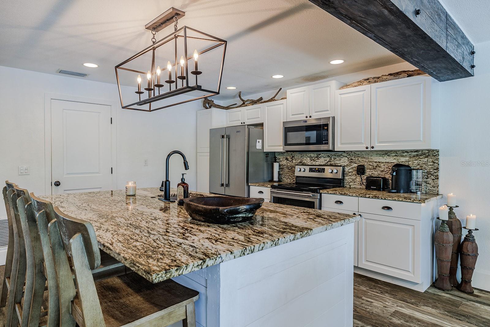 814 E 20TH AVE, NEW SMYRNA BEACH, FL, 32169