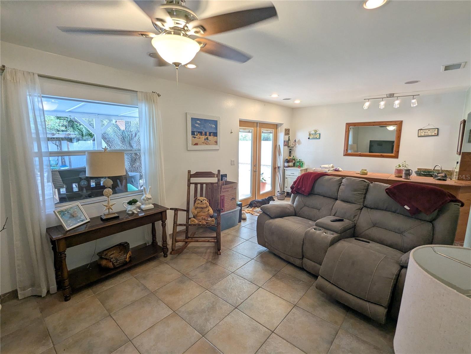 700 16TH ST NW, LARGO, FL, 33770