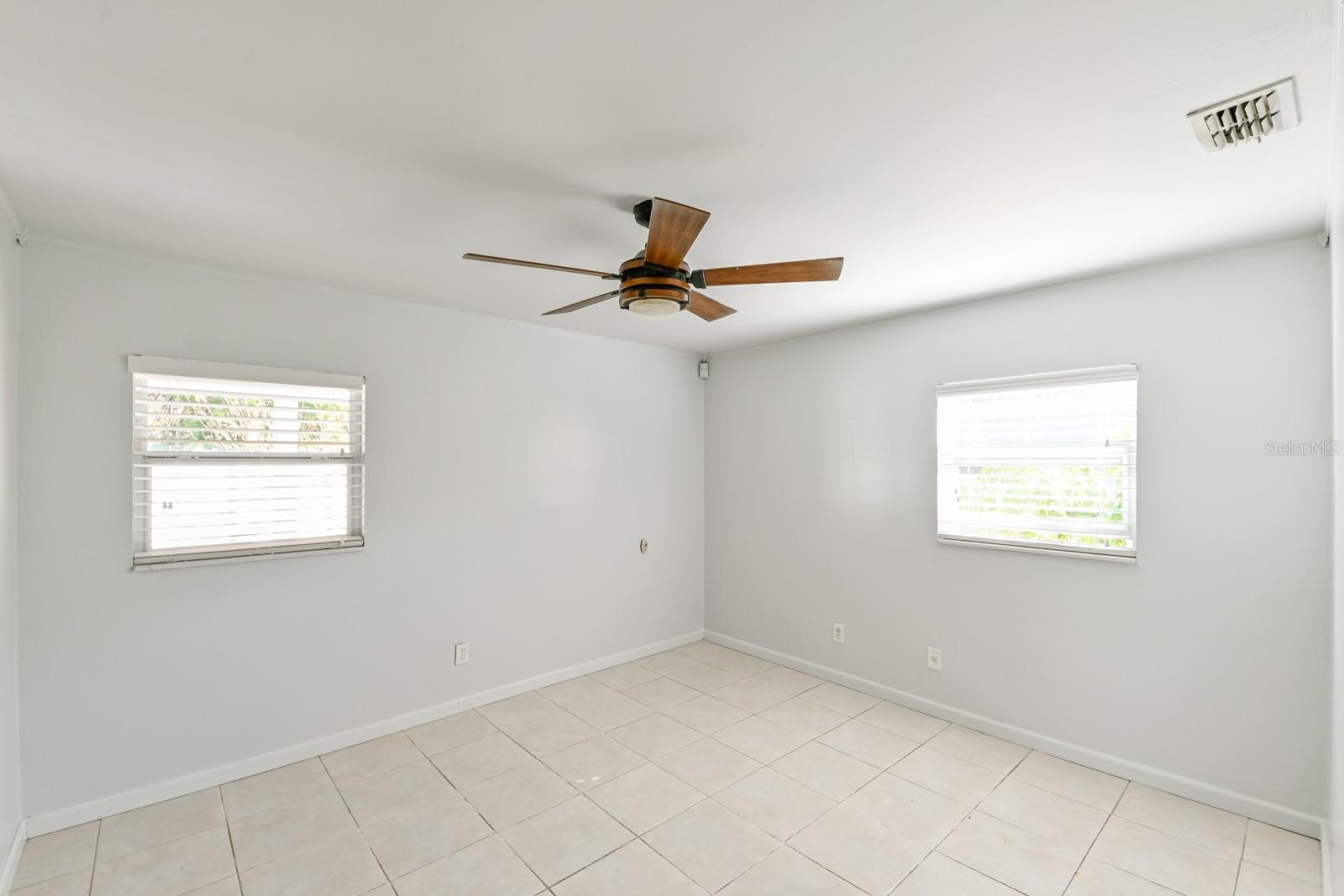 5111 ELDORADO DR, TAMPA, FL, 33615