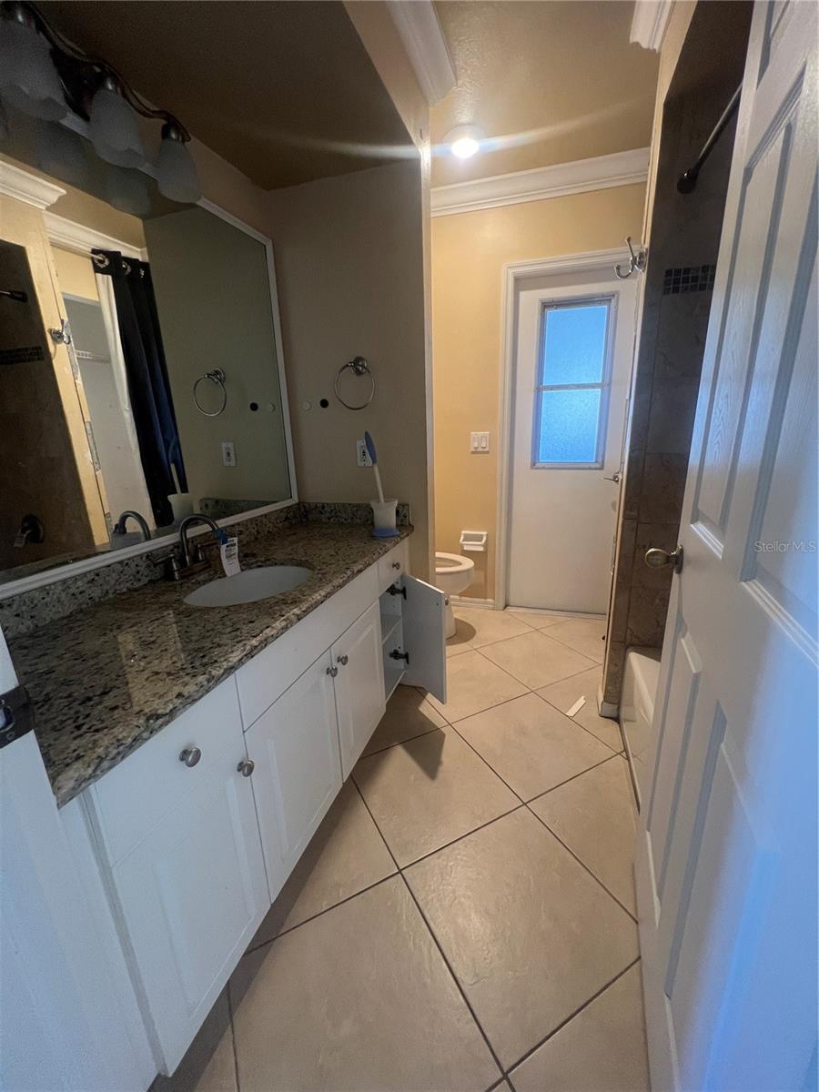 2728 SE 8TH AVE, CAPE CORAL, FL, 33904