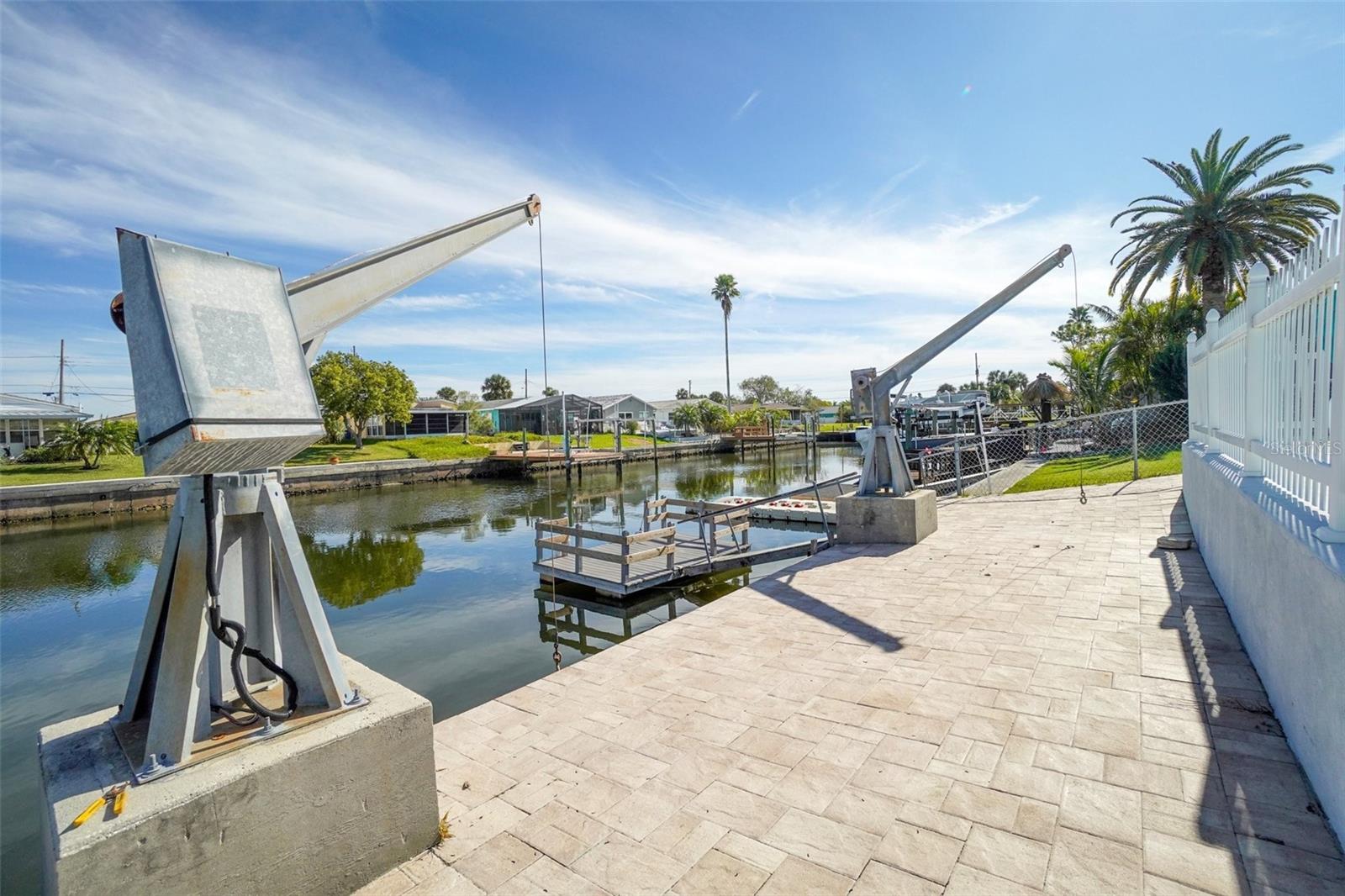 5102 BLUE HERON DR, NEW PORT RICHEY, FL, 34652