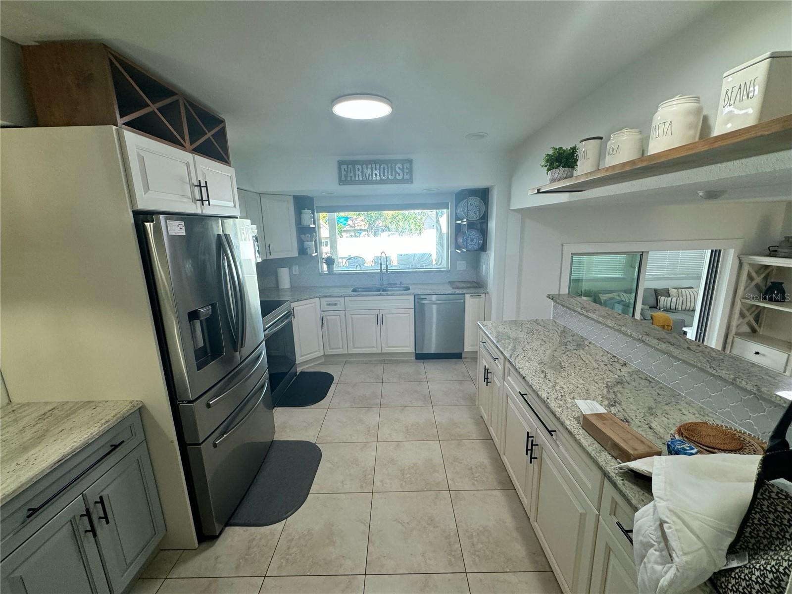 8209 MALVERN CIR, TAMPA, FL, 33634