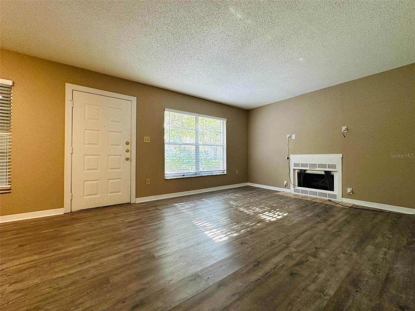 14217 SHADOW MOSS LANE LN #102, TAMPA, FL, 33613