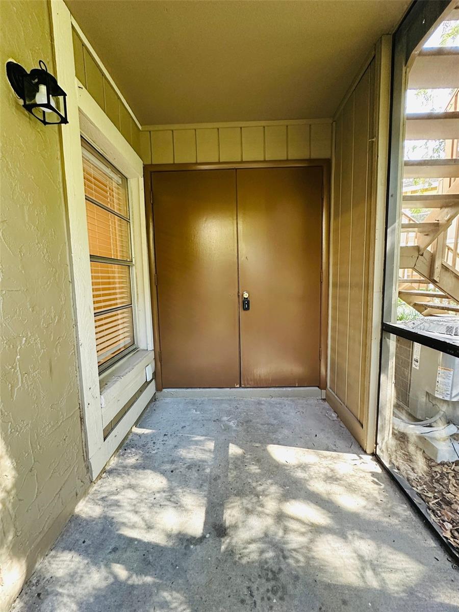 14217 SHADOW MOSS LANE LN #102, TAMPA, FL, 33613