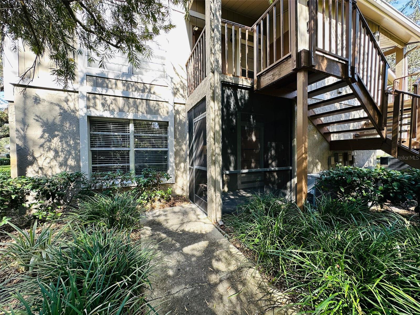 14217 SHADOW MOSS LANE LN #102, TAMPA, FL, 33613