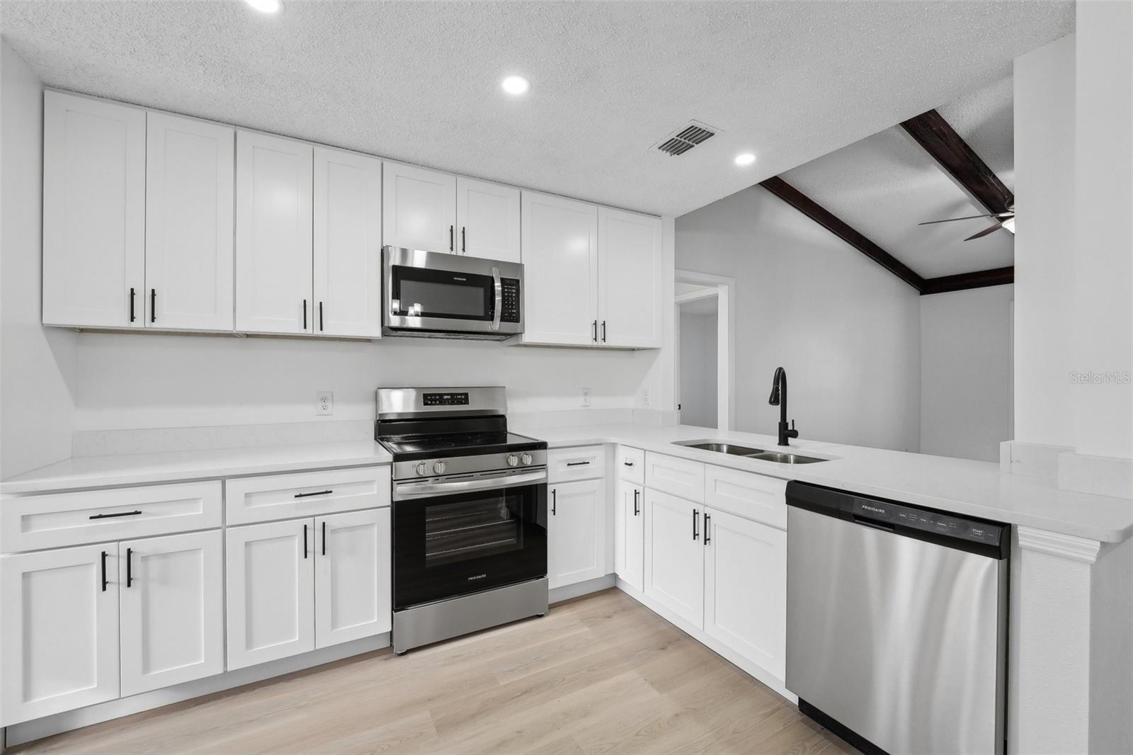 3756 PEACEFUL PL, ORLANDO, FL, 32810