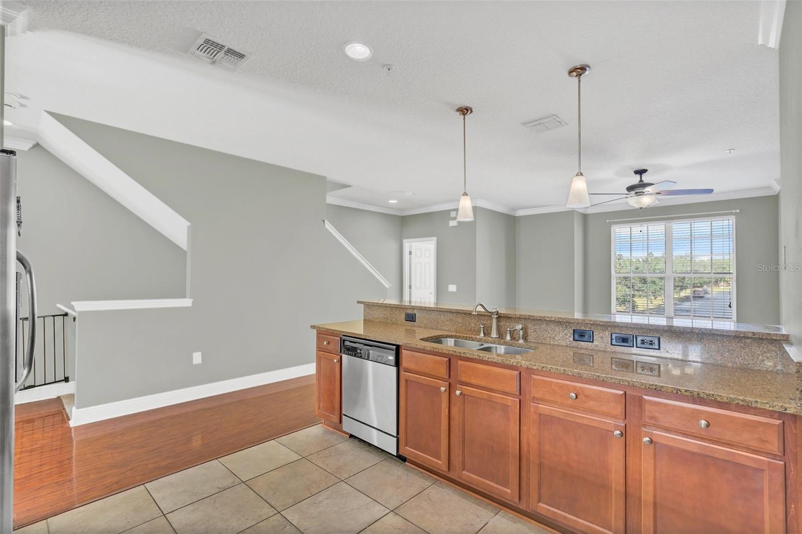 329 MEMPHIS CIR, LAKE MARY, FL, 32746