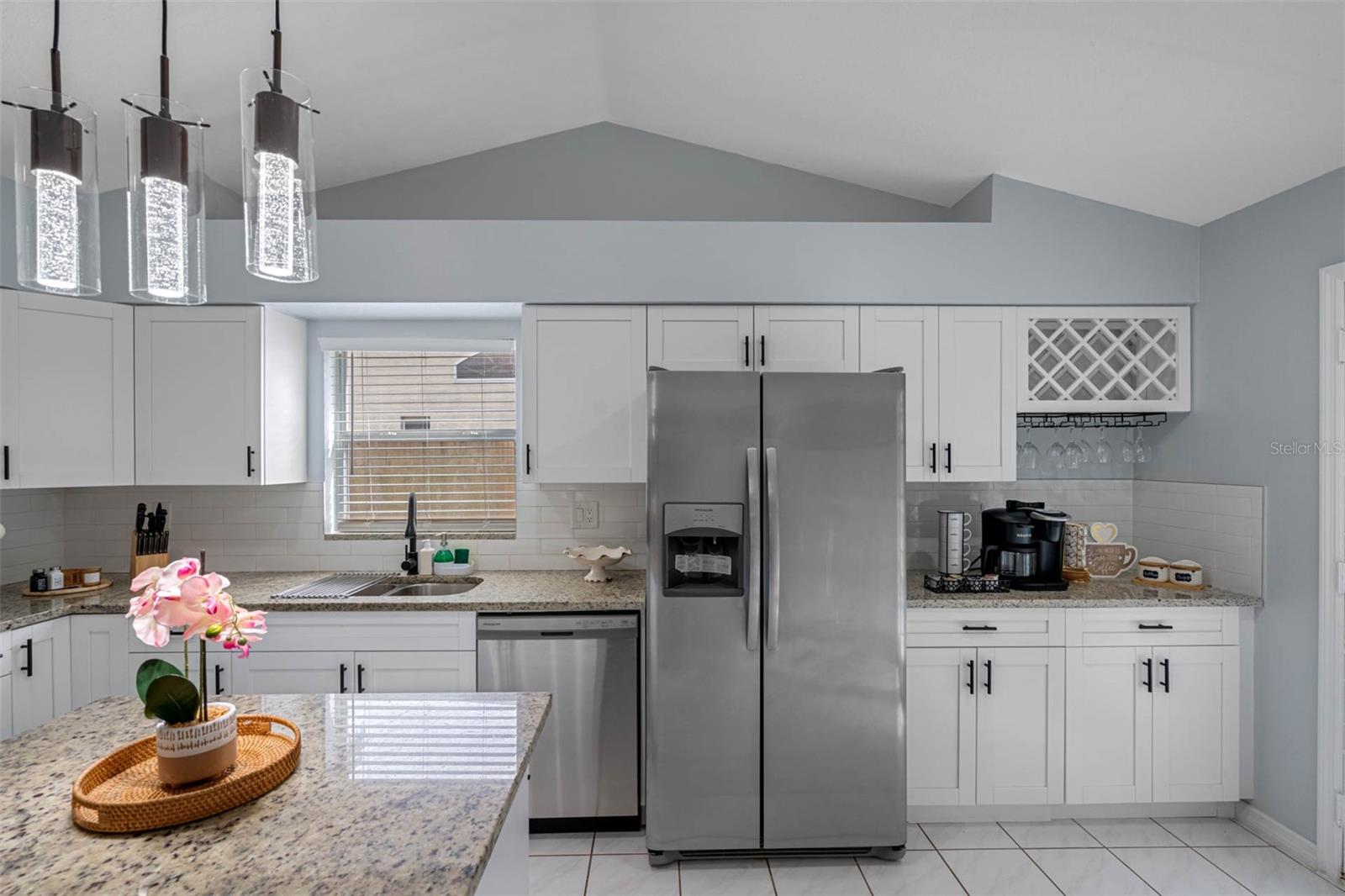 832 CHRISTINA CIR, OLDSMAR, FL, 34677