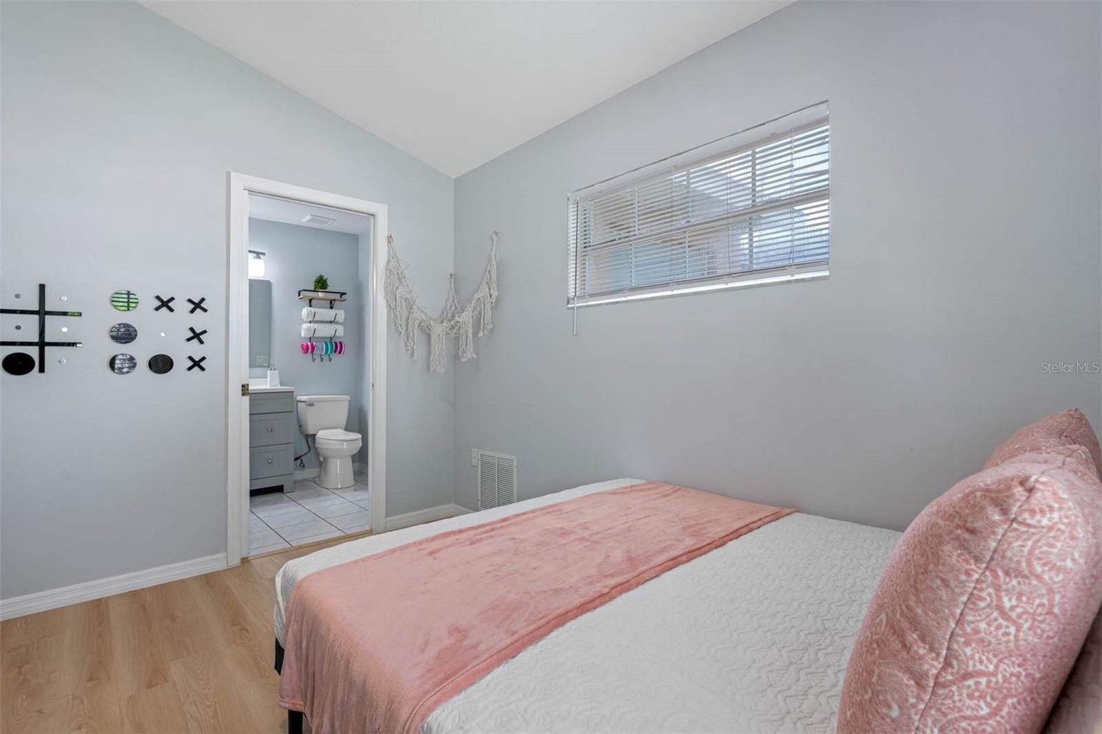 832 CHRISTINA CIR, OLDSMAR, FL, 34677
