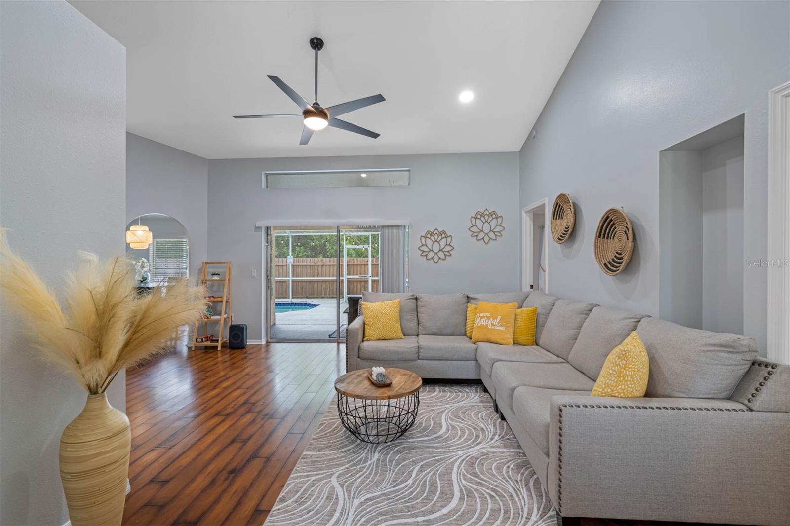 832 CHRISTINA CIR, OLDSMAR, FL, 34677