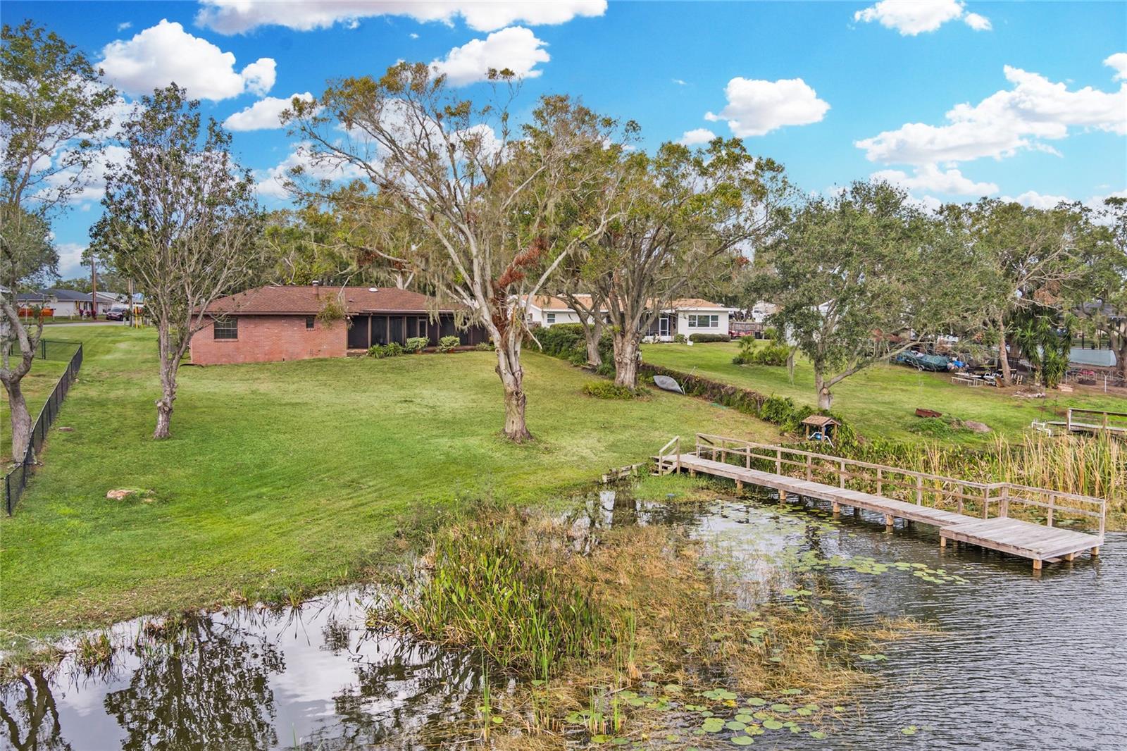 196 PARADISE ISLAND DR, HAINES CITY, FL, 33844