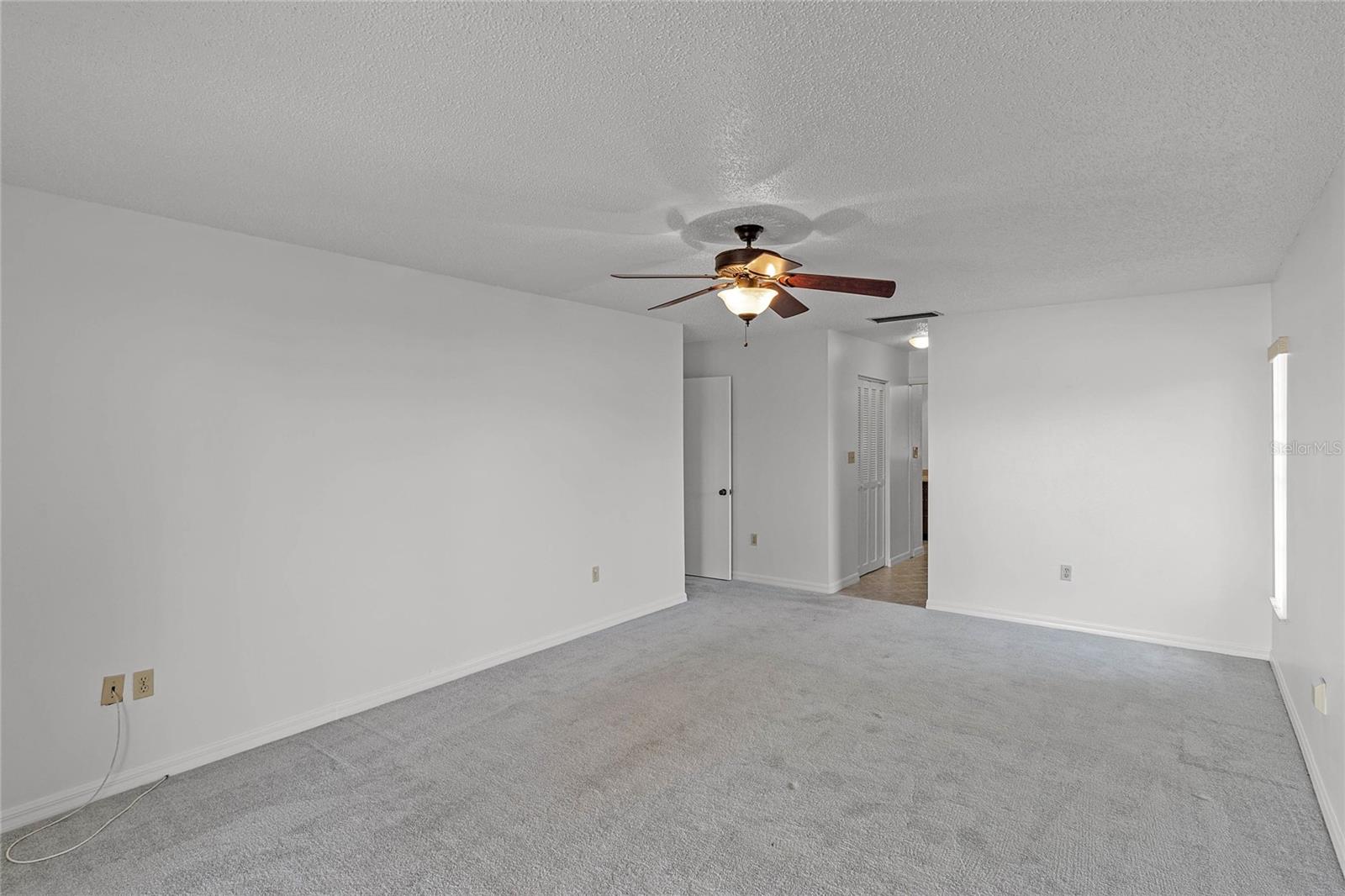196 PARADISE ISLAND DR, HAINES CITY, FL, 33844
