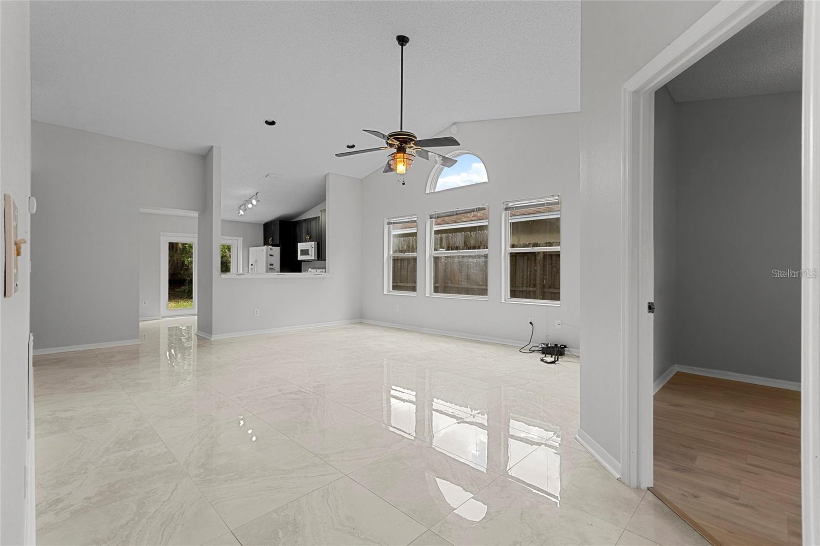 8849 PARLIAMENT CT, KISSIMMEE, FL, 34747