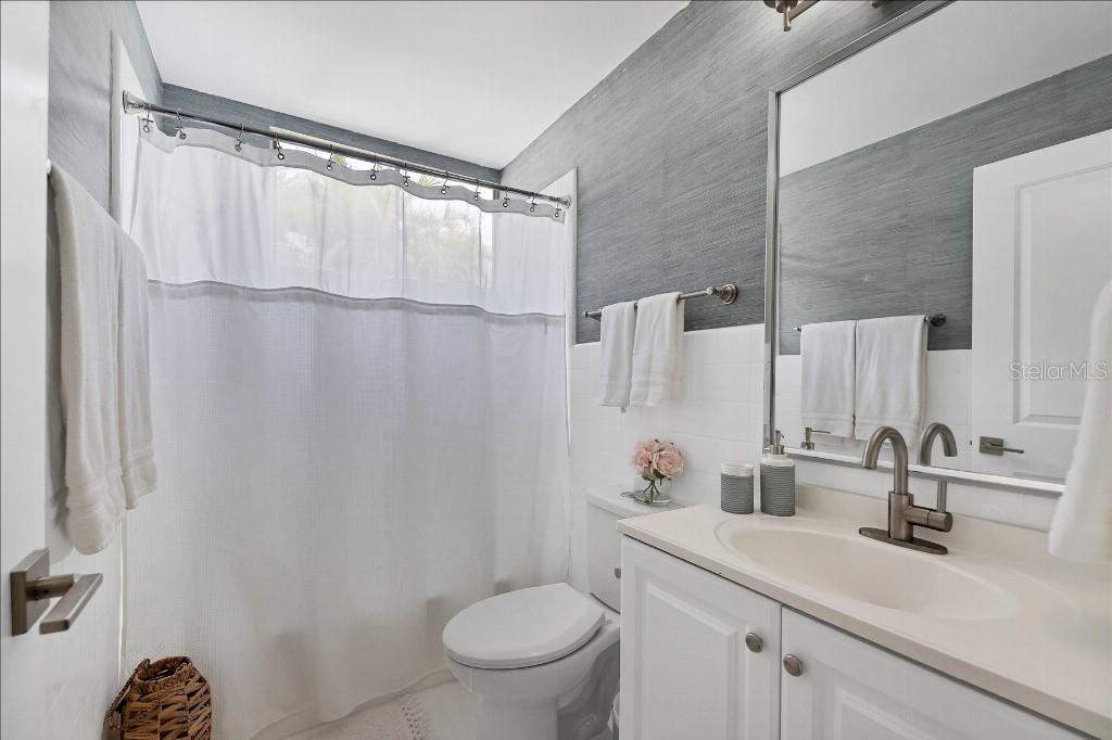 1340 WESTWAY DR, SARASOTA, FL, 34236