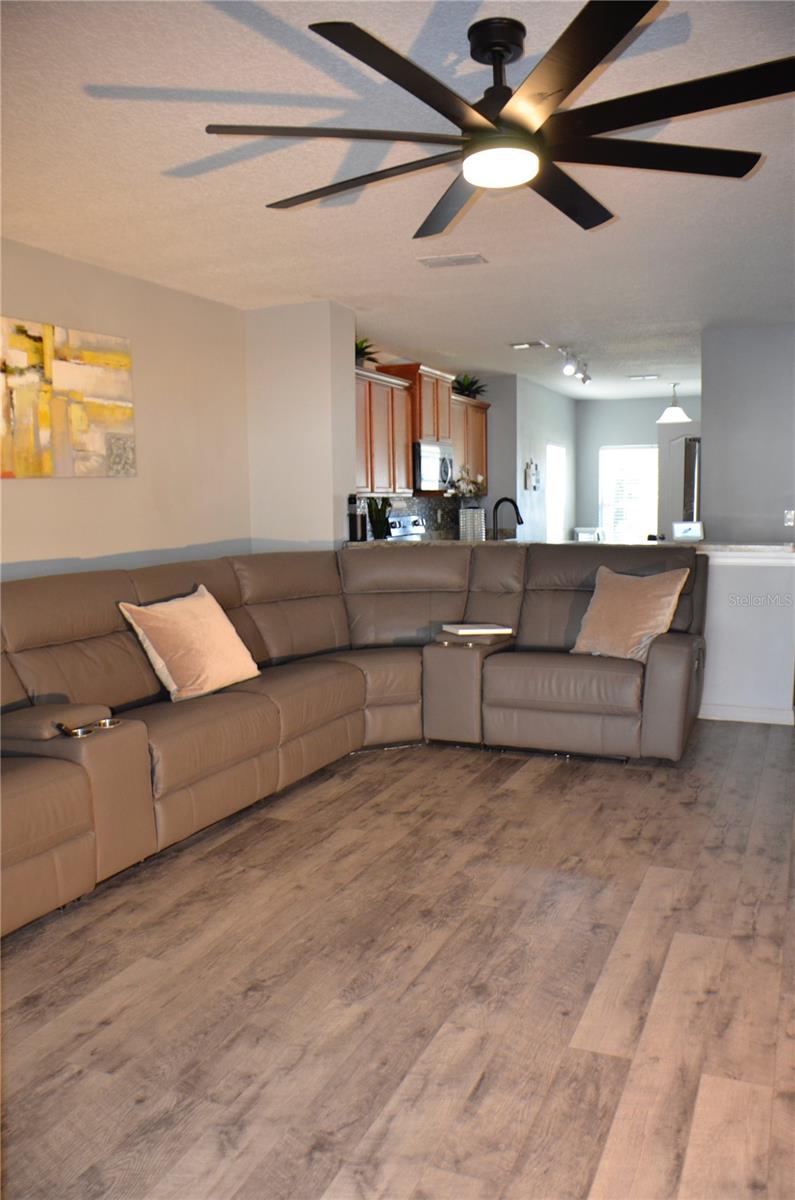 477 JEFFREY JAMES WAY, APOPKA, FL, 32712