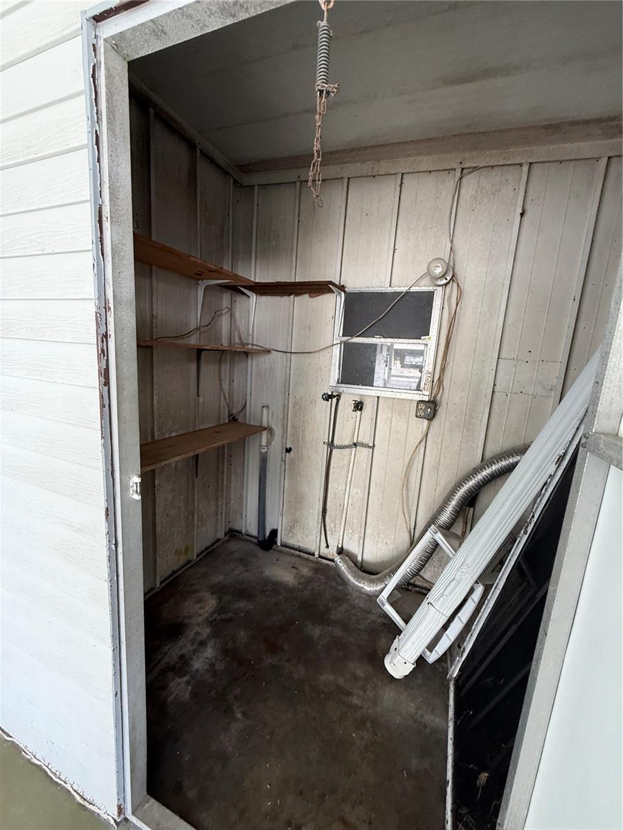 342 CALOOSA CT, LAKE WALES, FL, 33859