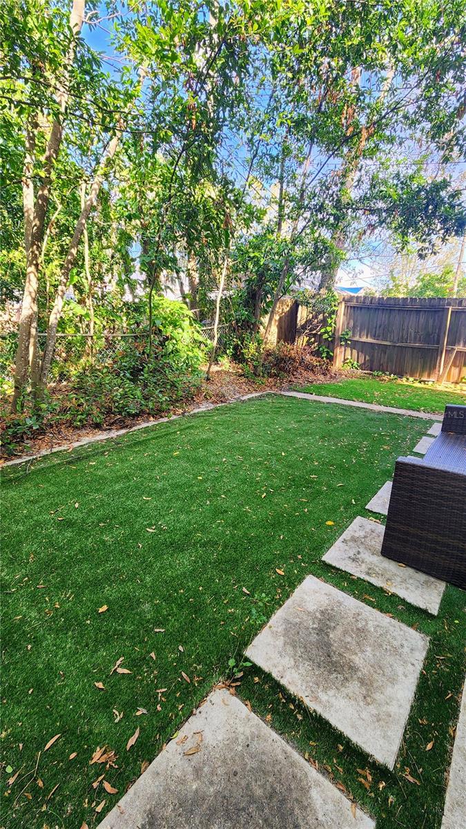 2115 SALEM AVE N, ST PETERSBURG, FL, 33714