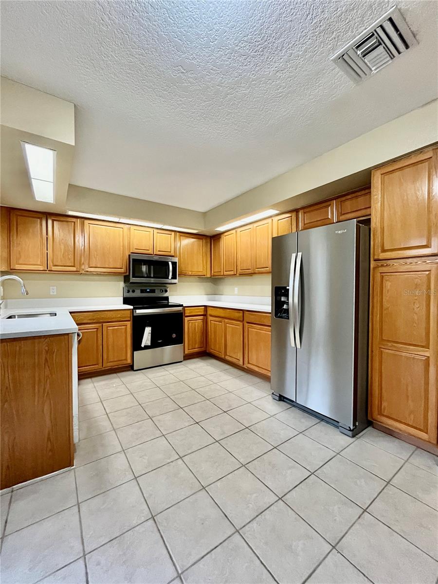8125 N IBIZA CT, ORLANDO, FL, 32836
