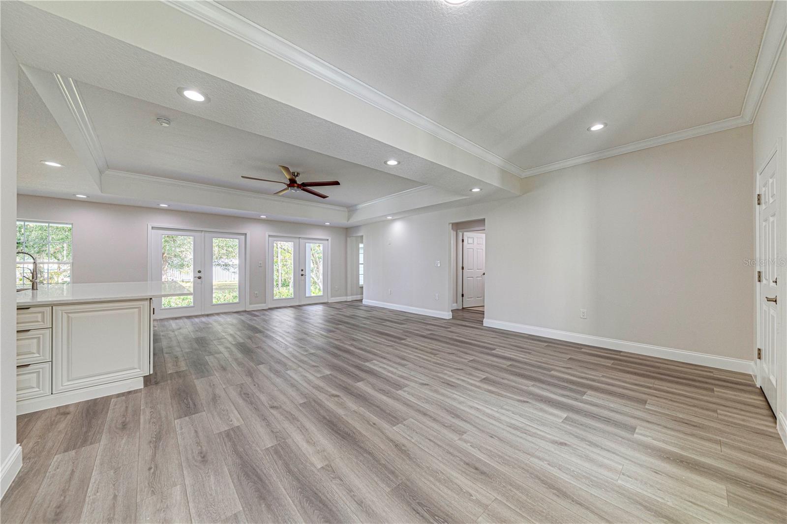 157 S LAKEVIEW DR, LAKE HELEN, FL, 32744