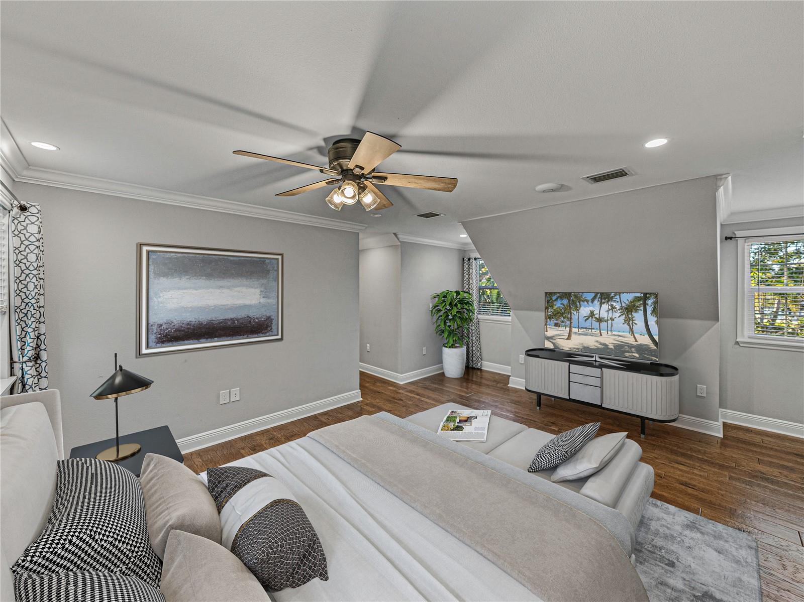 307 HARBOR VIEW LN, LARGO, FL, 33770