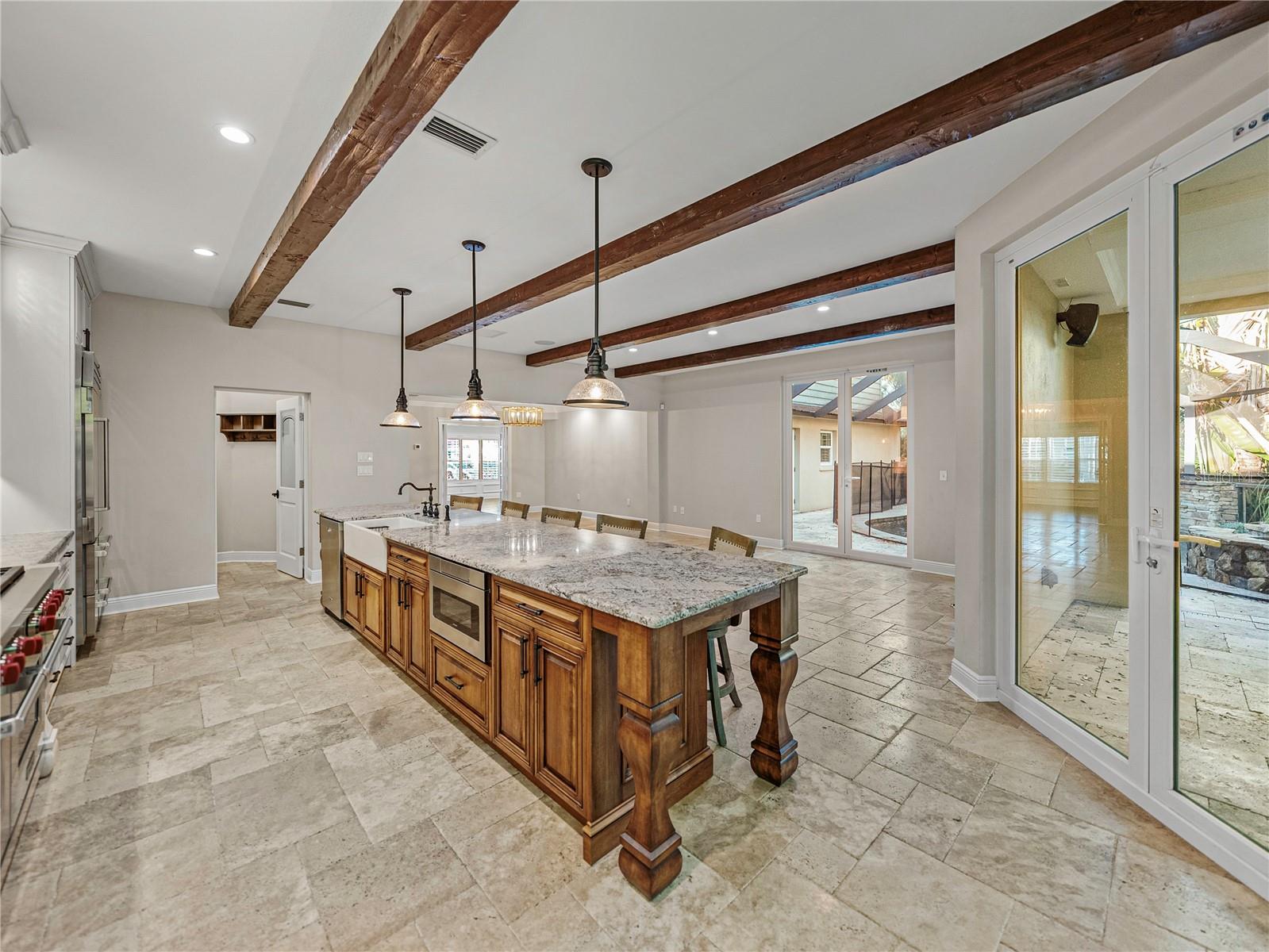 307 HARBOR VIEW LN, LARGO, FL, 33770