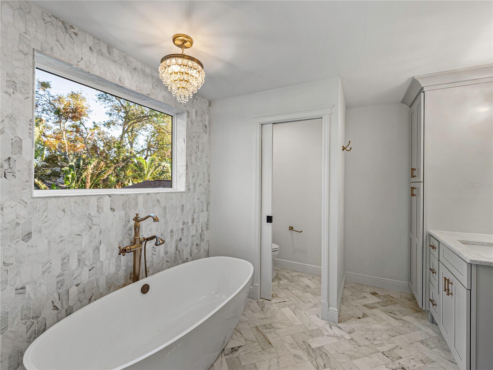 307 HARBOR VIEW LN, LARGO, FL, 33770