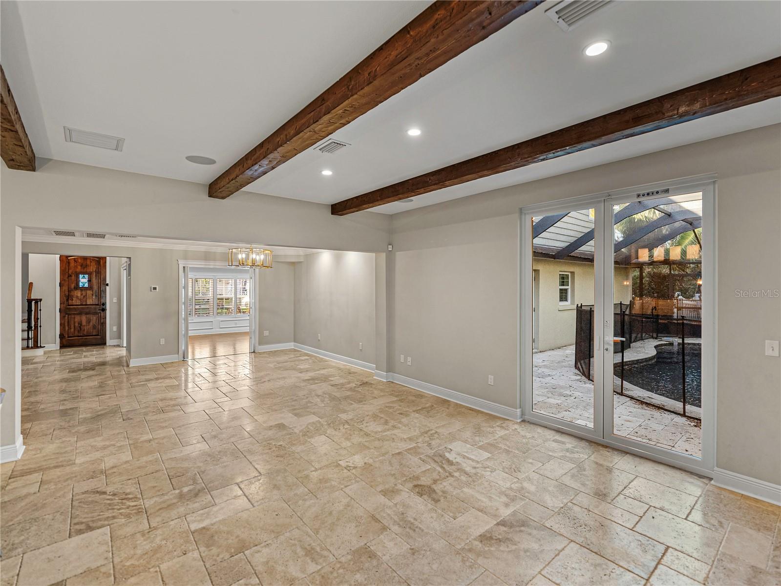 307 HARBOR VIEW LN, LARGO, FL, 33770