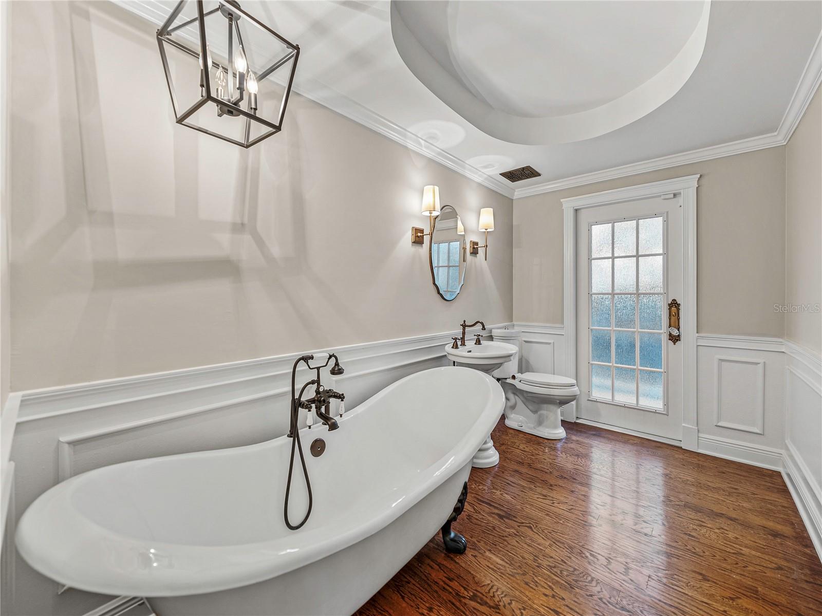 307 HARBOR VIEW LN, LARGO, FL, 33770
